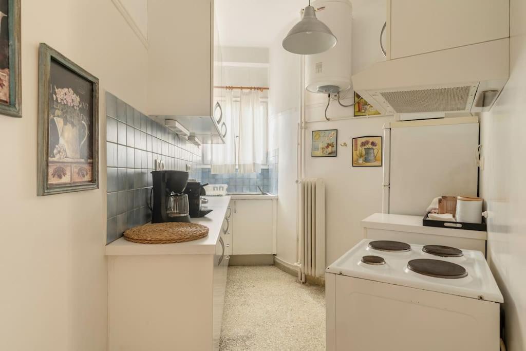 Eχquisite In Acropolis-plaka/vaccinatedhost Apartment