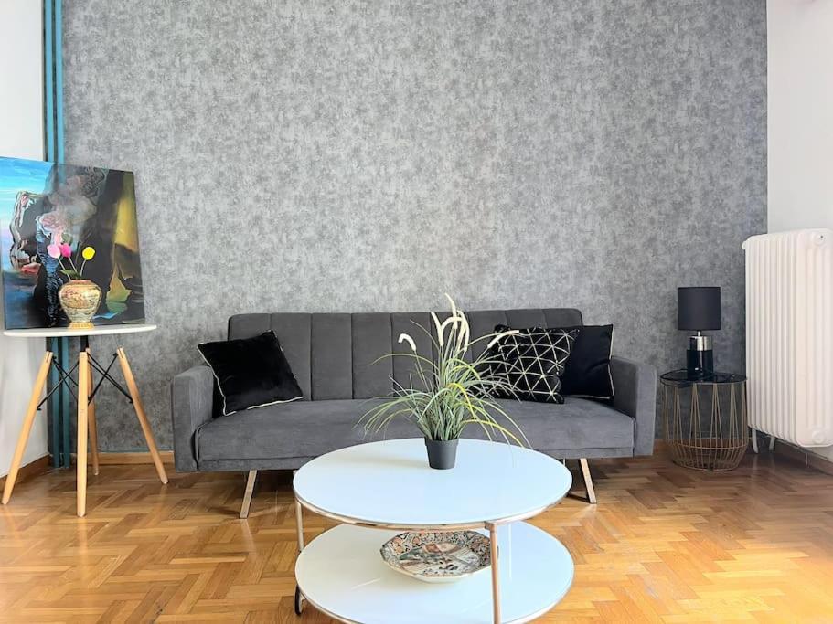Eχquisite In Acropolis-plaka/vaccinatedhost Apartment Athens
